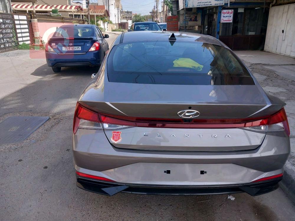 هیوندای ئەلەنترا